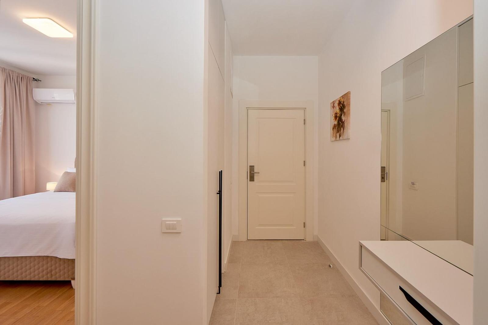 Apartment The Dream Getaway Skyline By Devasco Becici (Budva)